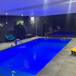 Loft - Piscine - Fitness - Calme Apartment