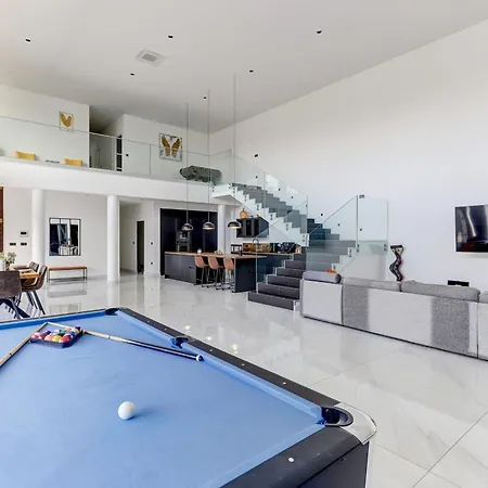 Loft - Piscine - Fitness Ac * Le Cheix-sur-Morge